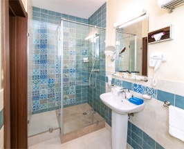 ДЕЛЮКС С ВИДОМ НА НЕБО ПЕТЕРБУРГА в Екатерина