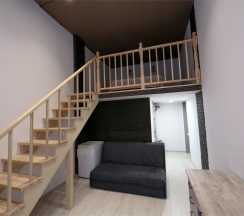 Двухуровневый Duplex 101 в Chernika House