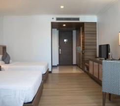 Двухместный номер Premier North Tower 2 отдельные кровати в The Berkeley Hotel Pratunam