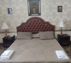 Двухместный полулюкс 503 двуспальная кровать в Central