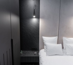 Ривьера Black в Мы здесь