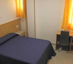 Одноместный номер Superior в Hostal Conchita Legazpi