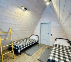 (3А) A-Frame 6х в Черногория на Родниковой