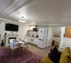 Гостевой дом "Ягодное лукошко" 6-ти местный "Ежевичный" в Удивительная деревня Мандроги