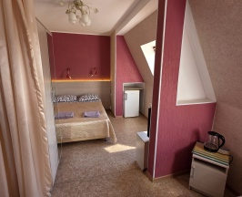 Улучшенная трехместная комната с общей ванной в Орловский дом