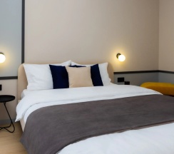 Апартаменты с балконом и с видом на парк в Апартаменты Pinterest на набережной реки Свислочь рядом с отелем Пекин