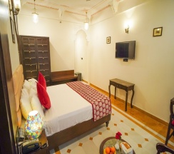 Номер Deluxe в Trulyy The Amar Mahal
