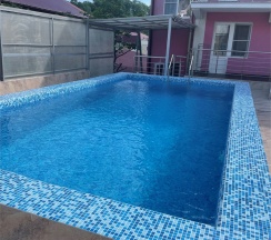 люкс с балконом в Dev-life