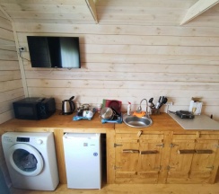 Коттедж c 1 комнатой в За спичками