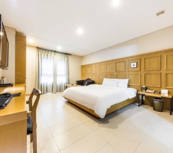 Двухместный номер Deluxe двуспальная кровать в F HOTEL Yeongdeungpo