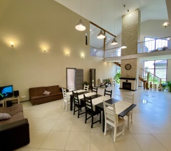 Коттедж улучшенный в Concordia