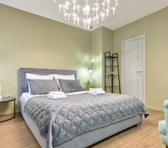 Улучшенный номер с кроватью размера «king-size» в Питер