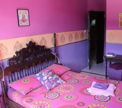 Двухместный номер Deluxe с видом на сад двуспальная кровать в Pousada Esmeralda