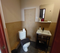 Улучшенная гостевая комната с гостиной вид во двор в На Невском