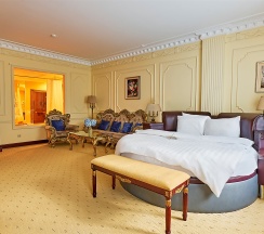 Люкс с сауной в The Rooms Boutique Hotel