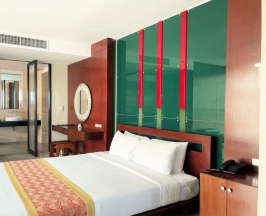 Двухместный полулюкс Plus двуспальная кровать в Отель Long Beach Garden Hotel & Pavilions