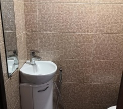 3-комнатные апартаменты стандарт в RentDay (РентДей) на улице Карла Маркса