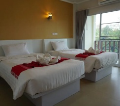 Двухместный номер Deluxe двуспальная кровать в Green Hill Resort