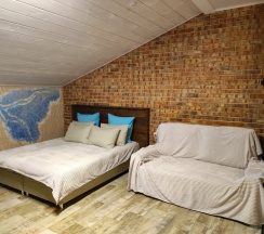 Двухместный люкс Семейный с видом на город двуспальная кровать в Руднев