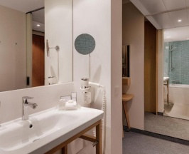 Двухместный номер Executive двуспальная кровать в Holiday Inn Frankfurt - Alte Oper by IHG