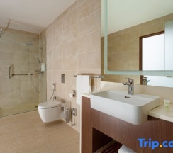 Двухместный номер Superior с видом на город двуспальная кровать в Отель Courtyard by Marriott Baku