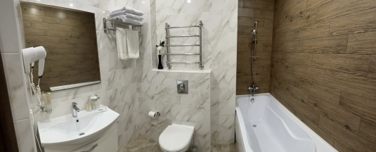 Трёхместный стандартный номер в К2