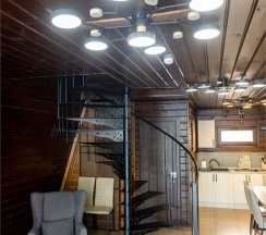 A-frame house в Anaka