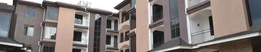 Четырёхместный люкс с 2 комнатами 2 отдельные кровати в Valencia Kampala Hotel