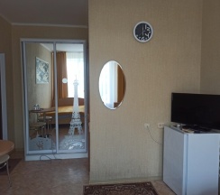 Двухместный номер с двуспальной кроватью + односпальная кровать в Синяя крыша