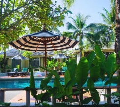 Вилла c 1 комнатой с балконом и с видом на бассейн в Signature Phuket Resort