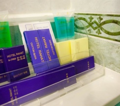 Двухместный люкс двуспальная кровать в Рахат