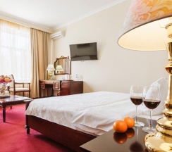 Номер делюкс с 1 двуспальной кроватью в Гранд мандарин