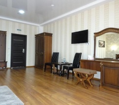 Номер полулюкс с 1 двуспальной кроватью в Лига чемпионов