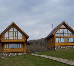 Шале с Маралами в Басаргино