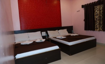 Номер Standard в Sai Madhavi Palace Hotel