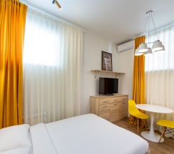 Студия на цокольном этаже в Кarl House