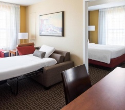Люкс с 2 комнатами в TownePlace Suites Los Angeles LAX/Manhattan Beach