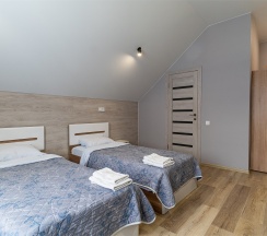 Улучшенный номер с двуспальной или двумя односпальными кроватями и балконом в Домус.море