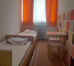Двухместный номер Standard 2 отдельные кровати в HI Hostel Zagreb