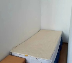 Апартаменты с 3 комнатами с балконом и с красивым видом из окна в Сокол