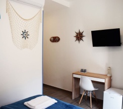 Двухместный номер Comfort с видом на город двуспальная кровать в Neapolis Pie