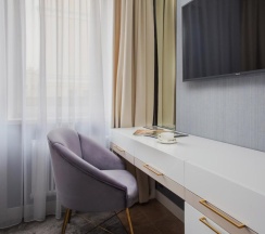 Стандартный двухместный номер c панорамным окном в V hotel Tverskaya