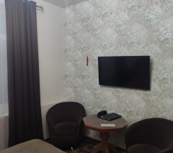 Двухместный номер 202 Стандарт двуспальная кровать в Central