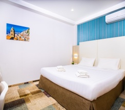 Делюкс с кроватью KING SIZE для 2 гостей в Мио