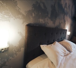 Просторный комфорт с балконом в City creek