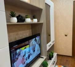 Двухместные апартаменты c 1 комнатой с балконом и с видом на город (двуспальная кровать) в Апартаменты Рядом с Трассой