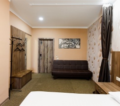 Полулюкс в Мартон Сити