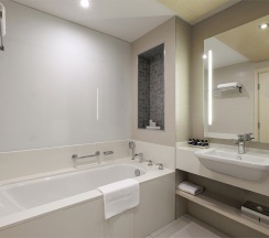 Улучшенный номер с видом на береговую линию кровати Twin в Radisson Завидово