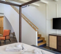 Двухместный полулюкс Privilege RoofTop с видом на бассейн двуспальная кровать в Ocean El Faro Resort - All Inclusive