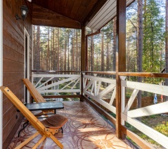 Апартаменты в доме 1, на четверых в Pine Land